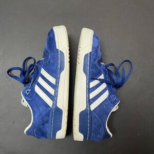 Adidas Men’s Rivalry Low Victory Blue and Ivory Low Sneakers, 6.5